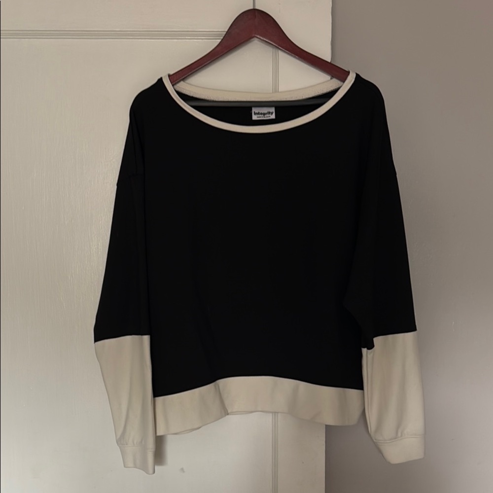 Black and Cream Long Sleeve Top